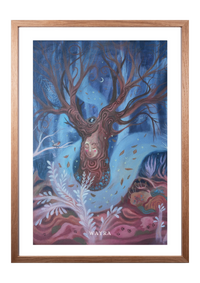Fine-Art-Kunstdruck einer alten Linde mit Gesicht in einer mystischen Waldlandschaft von Wayra Arts