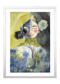 Fine-Art-Kunstdruck einer meditierenden Frau mit Baum und Naturmotiven von Wayra Arts