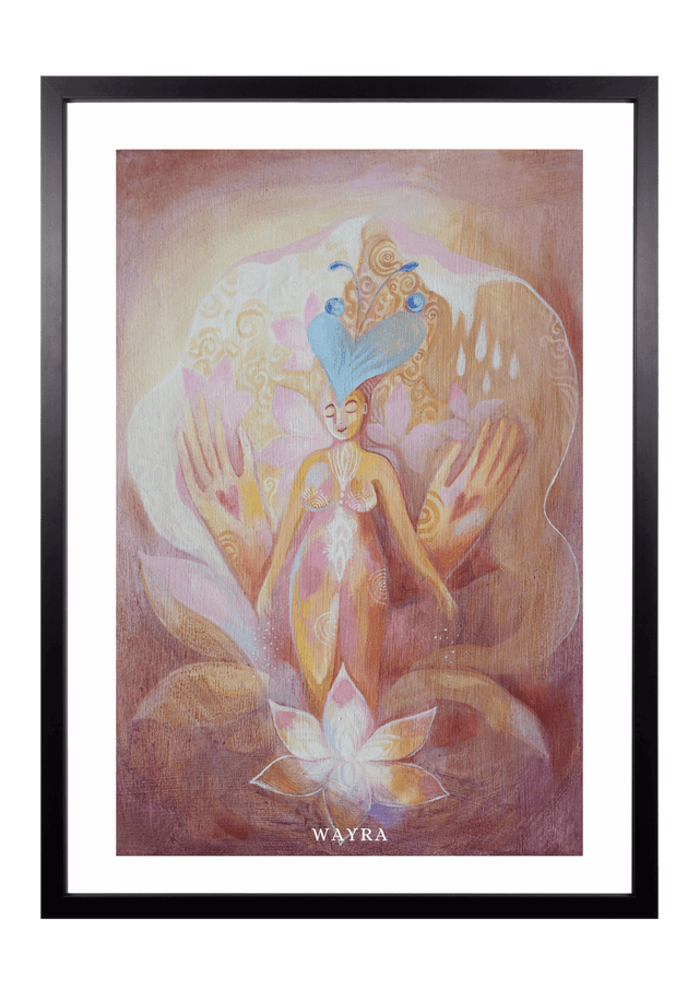 Spiritueller Fine-Art-Kunstdruck einer Frau, umgeben von schützenden Händen und Lotusblüte von Wayra Arts