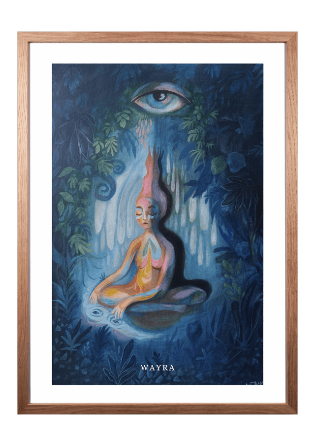 Spiritueller Fine-Art-Kunstdruck einer meditierenden Frau in einer mystischen Waldlandschaft von Wayra Arts